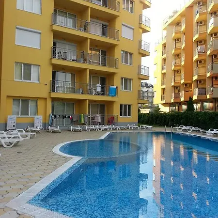 Livi Paradise * סאני ביץ'